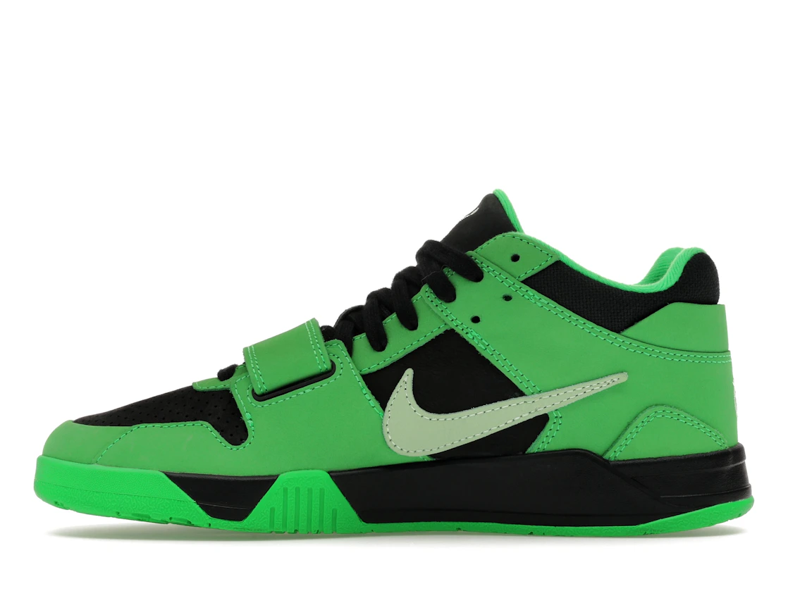 Vue 19 de Jordan CJ1 T-Rexx Travis Scott Green Spark