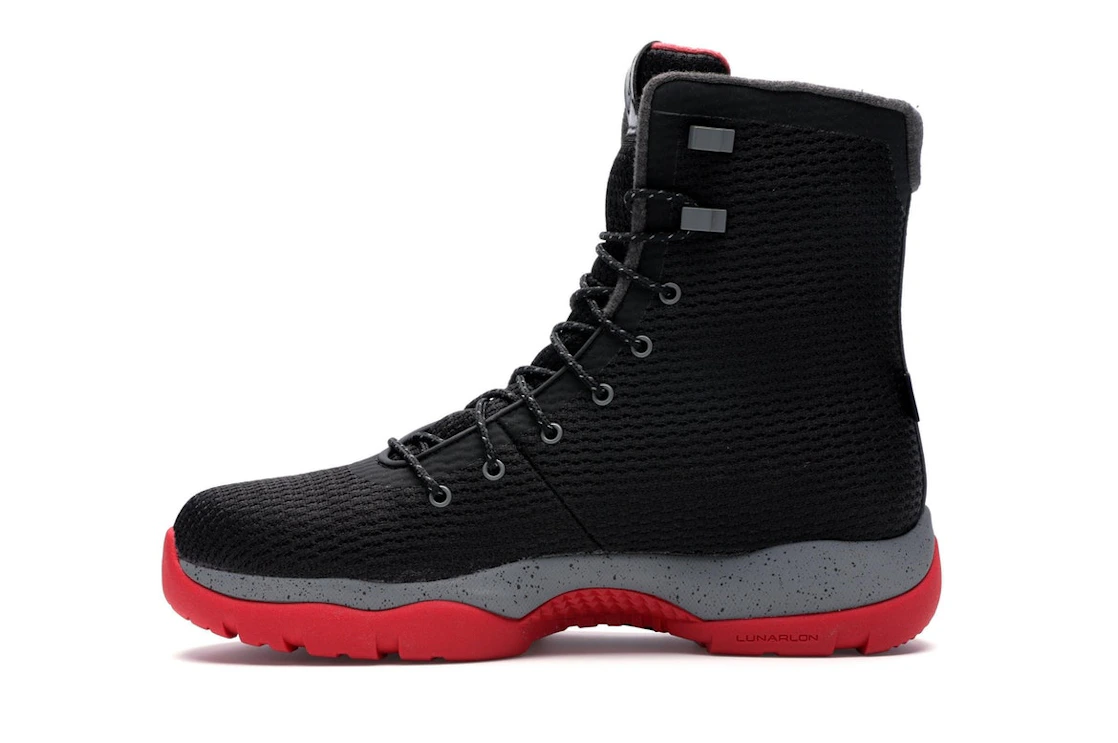 Vue 19 de Jordan Future Boot Black Grey Red