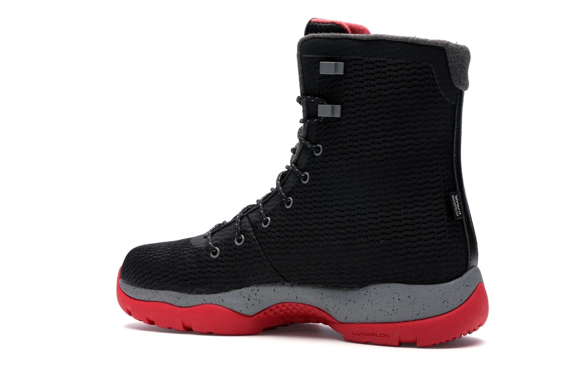 Vue 22 de Jordan Future Boot Black Grey Red