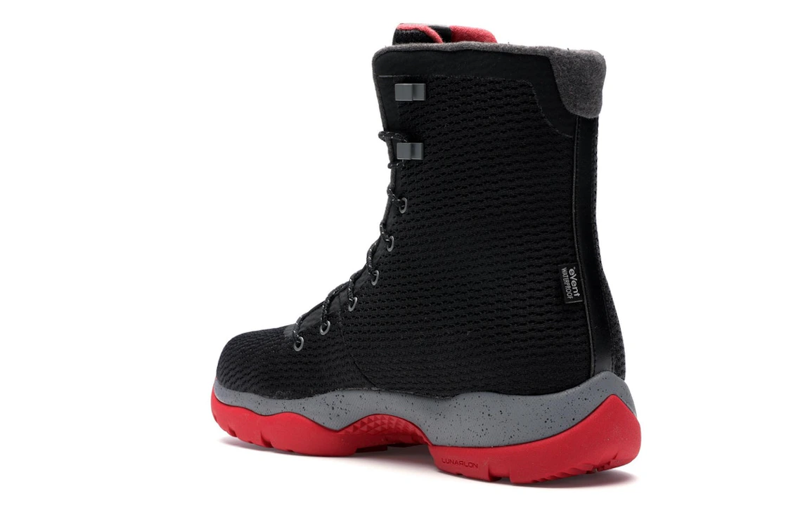 Vue 24 de Jordan Future Boot Black Grey Red