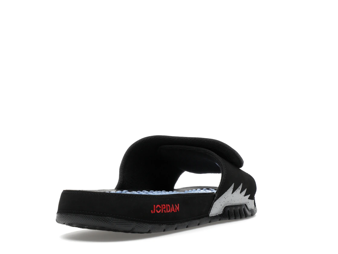 Vue 31 de Jordan Hydro 5 Slide Black Metallic