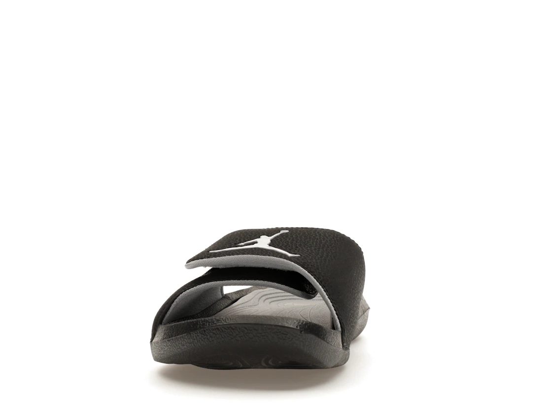 Vue 11 de Jordan Hydro 6 Black/White/Wolf Grey