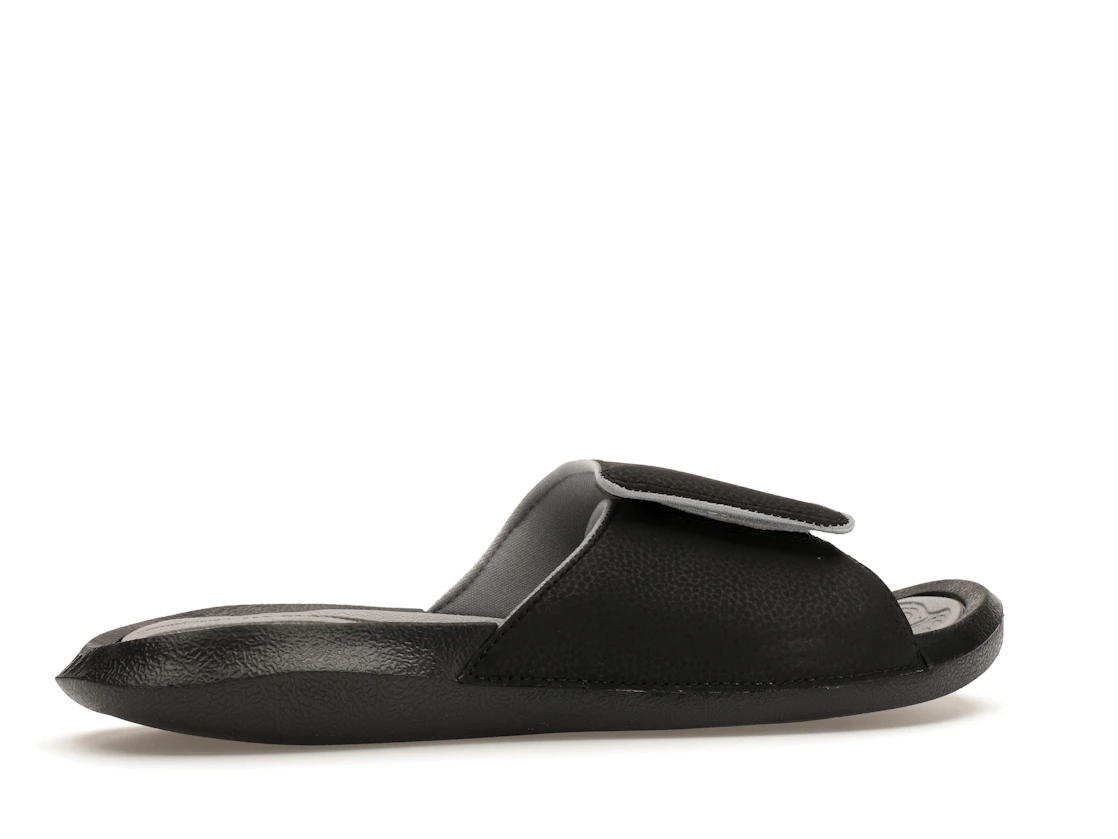 Vue 35 de Jordan Hydro 6 Black/White/Wolf Grey