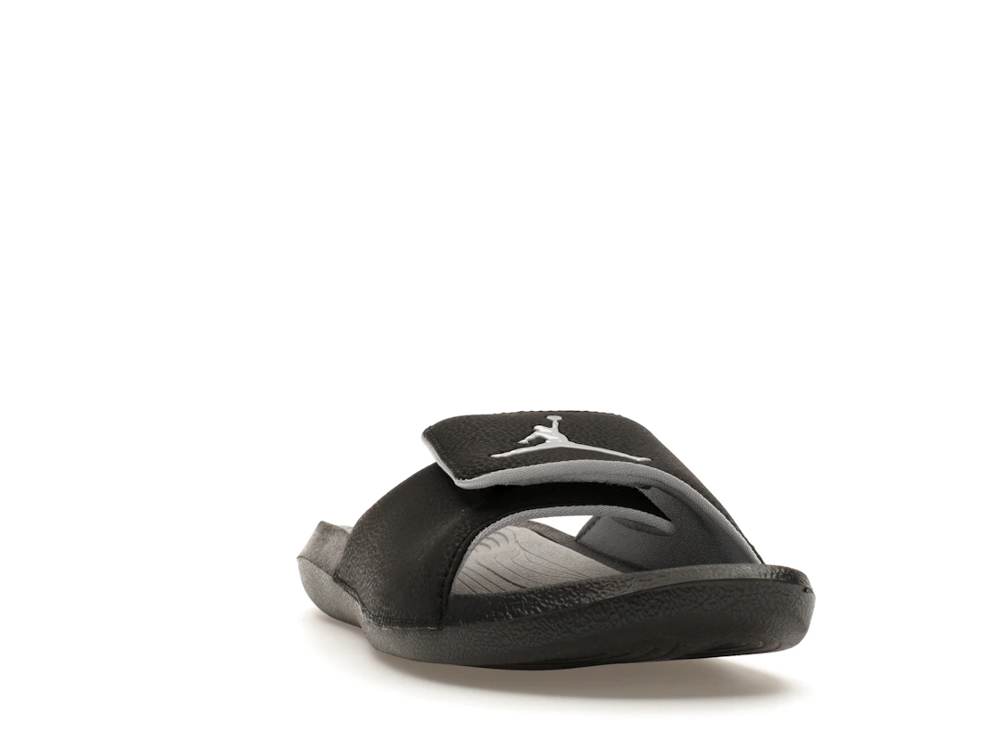 Vue 8 de Jordan Hydro 6 Black/White/Wolf Grey
