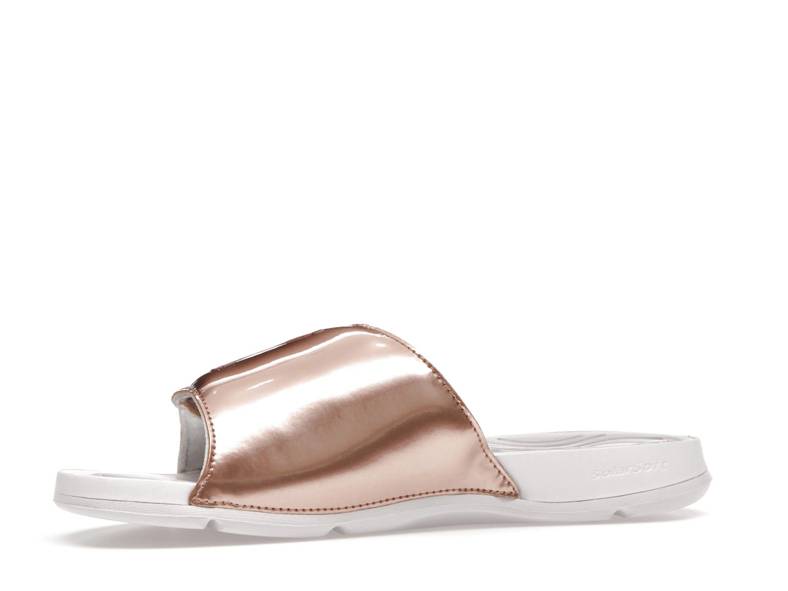 Vue 17 de Jordan Hydro Slide Retro 5 Pinnacle Bronze