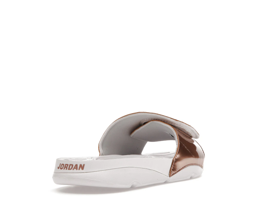 Vue 31 de Jordan Hydro Slide Retro 5 Pinnacle Bronze