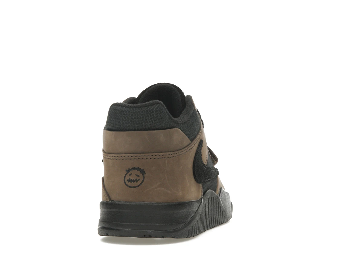 Vue 29 de Jordan Jumpman Jack TR Travis Scott Dark Mocha