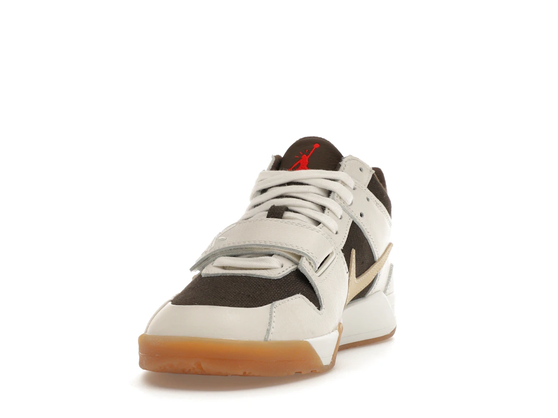 Vue 12 de Jordan Jumpman Jack TR Travis Scott Sail