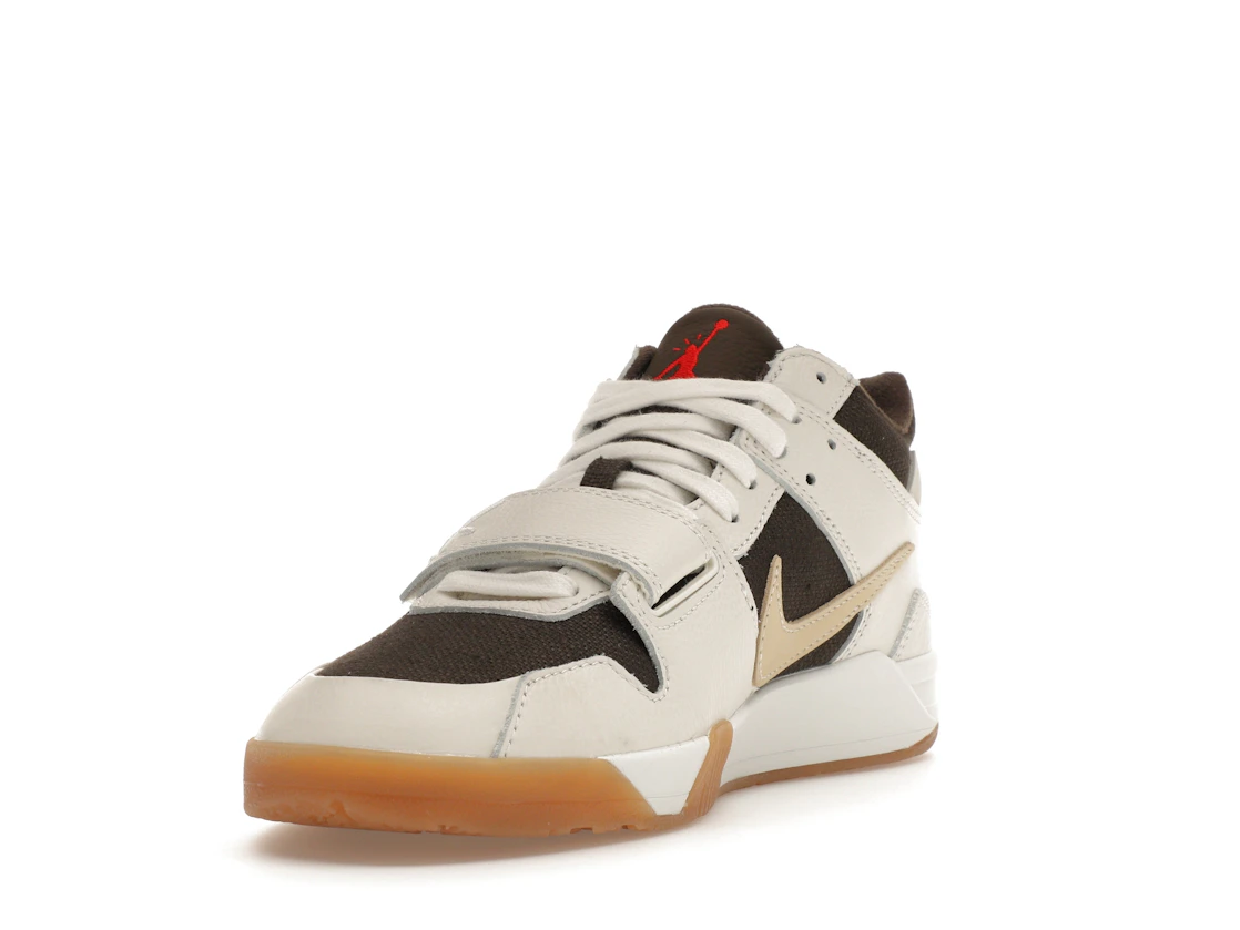 Vue 13 de Jordan Jumpman Jack TR Travis Scott Sail