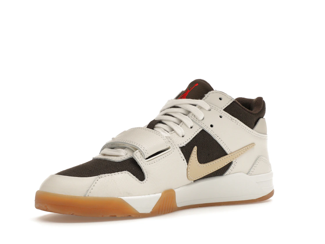 Vue 15 de Jordan Jumpman Jack TR Travis Scott Sail