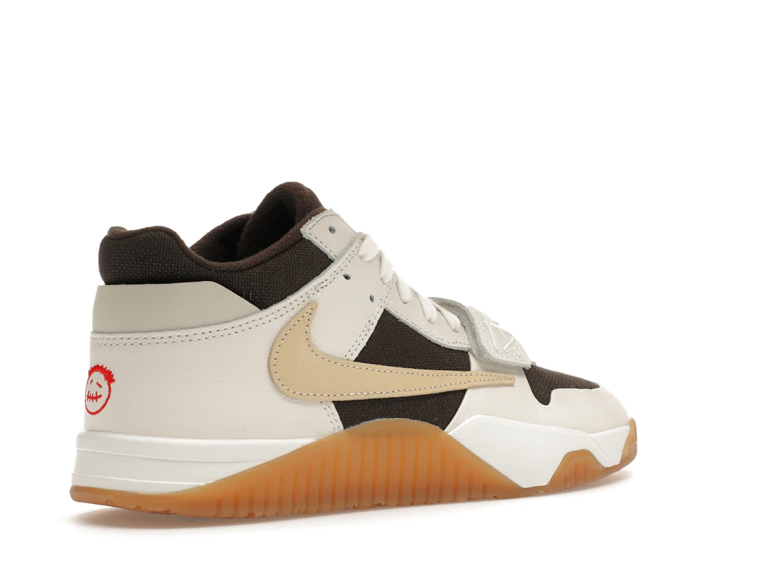 Vue 33 de Jordan Jumpman Jack TR Travis Scott Sail