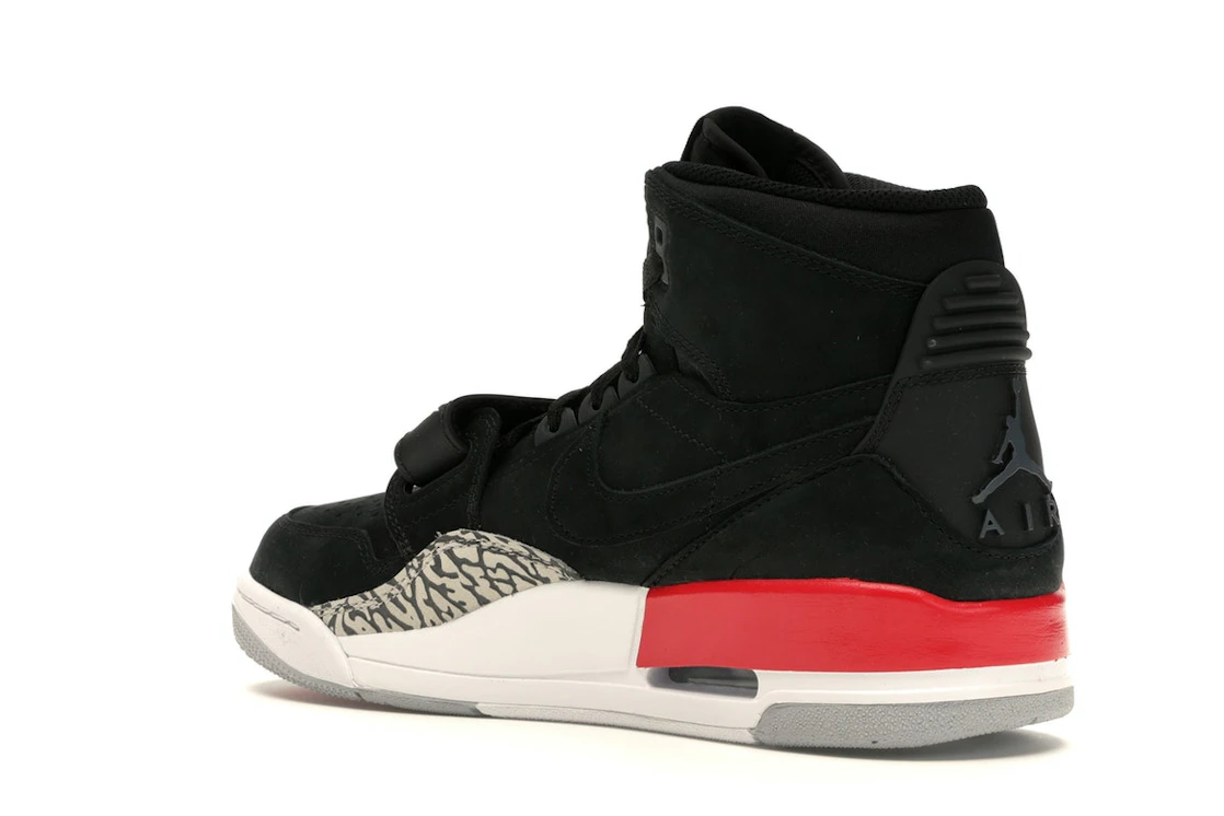 Vue 23 de Jordan Legacy 312 Black Fire Red
