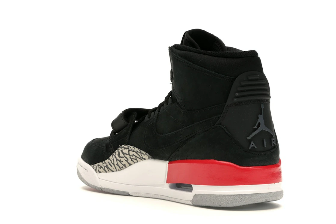 Vue 24 de Jordan Legacy 312 Black Fire Red