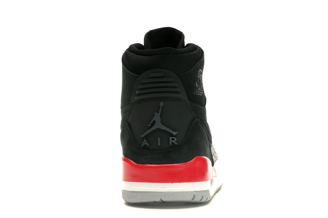 Vue 28 de Jordan Legacy 312 Black Fire Red
