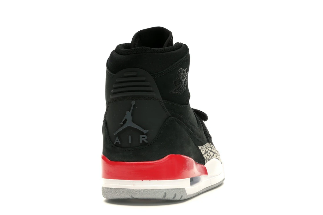 Vue 29 de Jordan Legacy 312 Black Fire Red