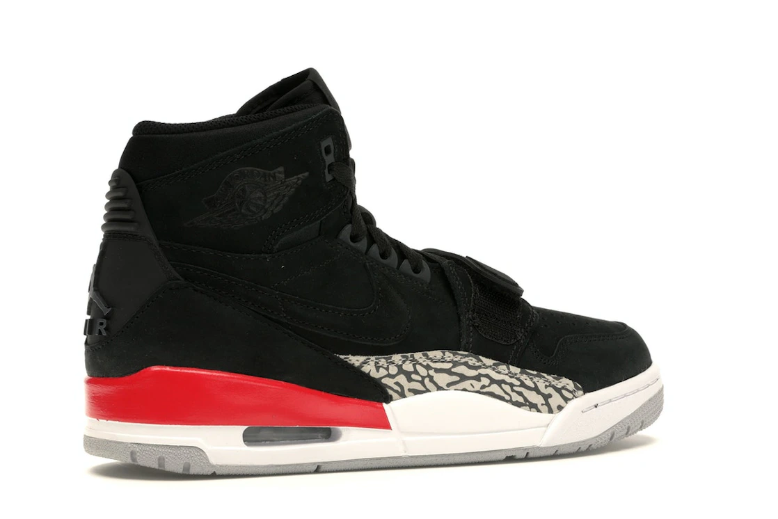 Vue 34 de Jordan Legacy 312 Black Fire Red