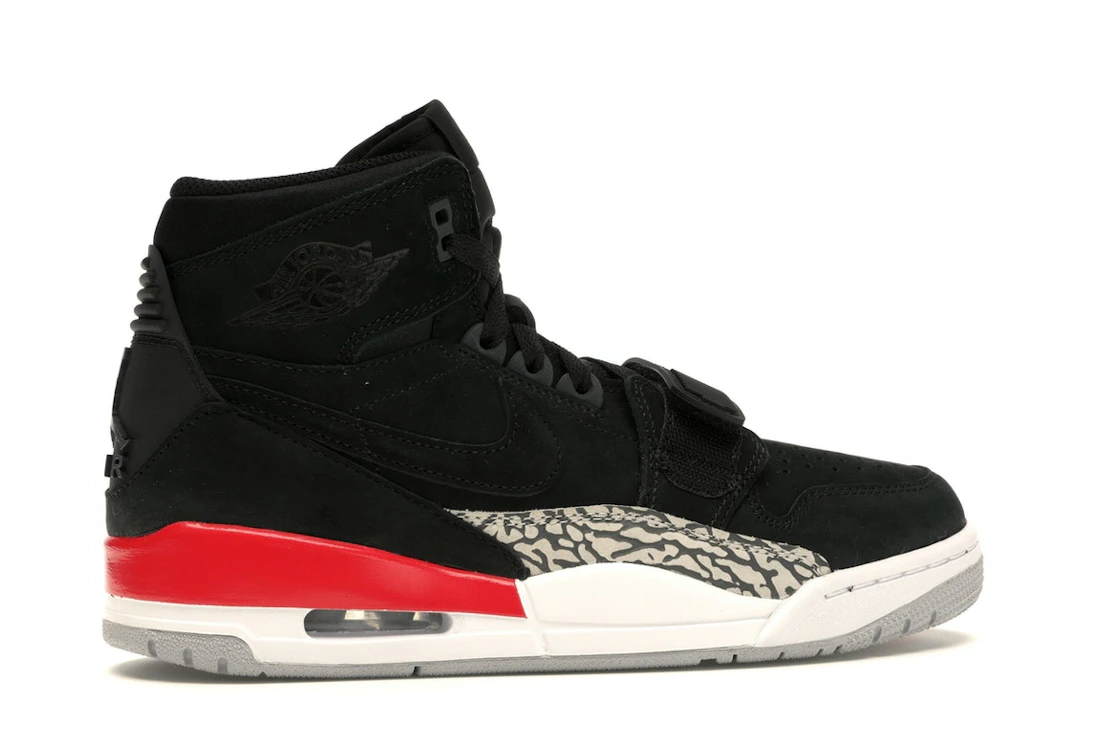 Vue 35 de Jordan Legacy 312 Black Fire Red