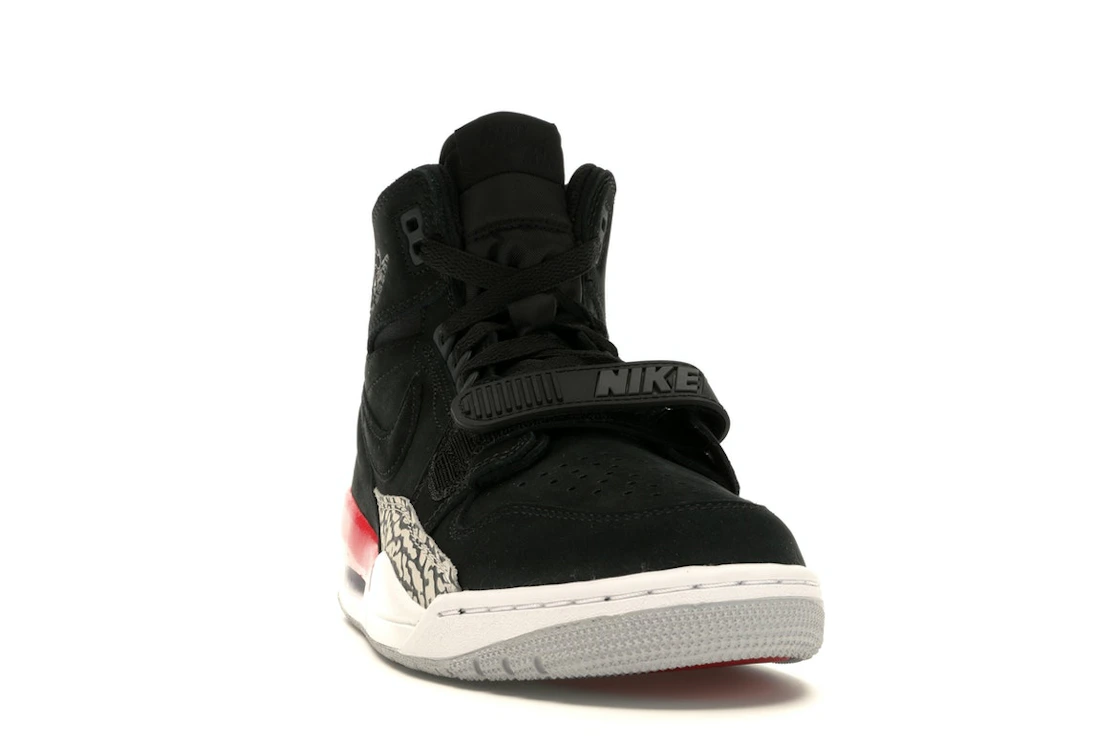Vue 8 de Jordan Legacy 312 Black Fire Red