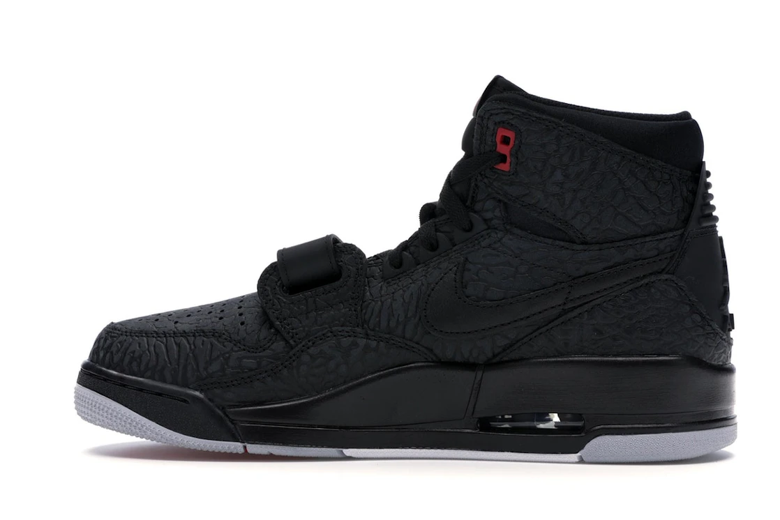 Vue 20 de Jordan Legacy 312 Elephant Print Bred