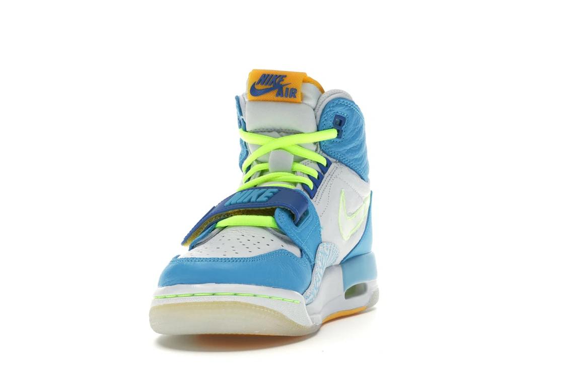 Vue 12 de Jordan Legacy 312 Fly (GS)