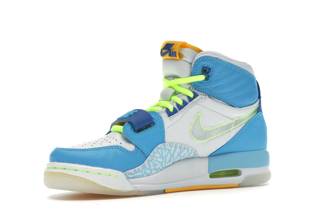 Vue 16 de Jordan Legacy 312 Fly (GS)
