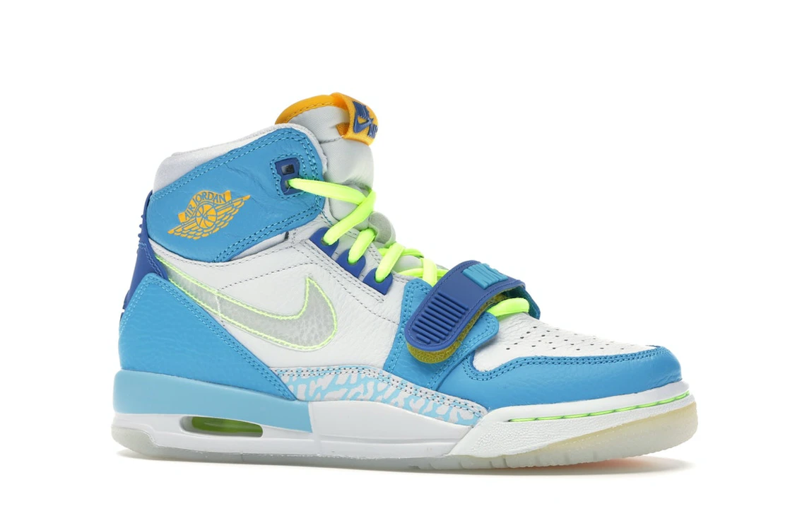 Vue 3 de Jordan Legacy 312 Fly (GS)