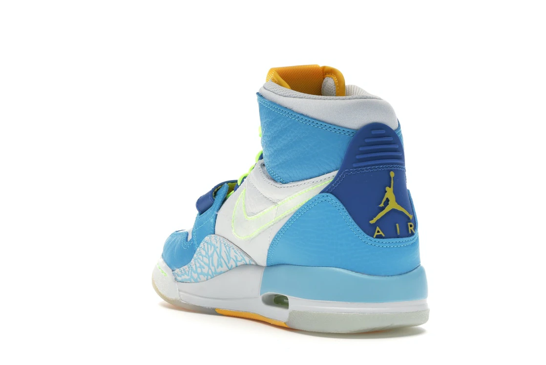 Vue 25 de Jordan Legacy 312 Fly (GS)
