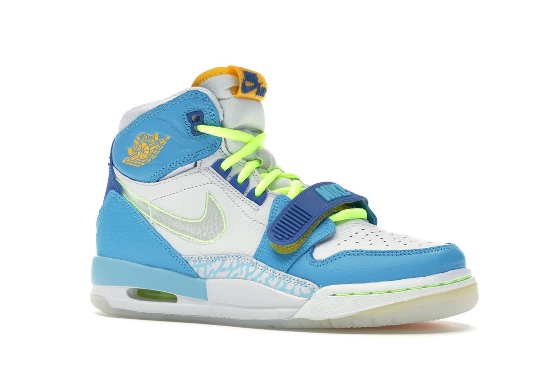 Vue 4 de Jordan Legacy 312 Fly (GS)