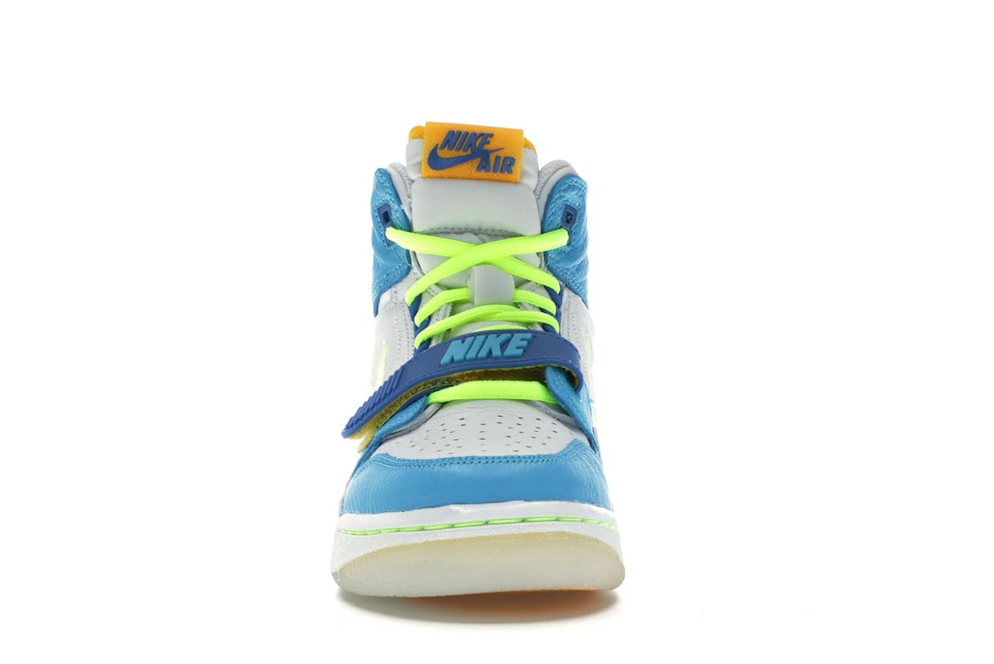 Vue 10 de Jordan Legacy 312 Fly (GS)