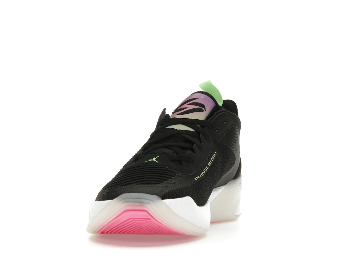 Vue 12 de Jordan Luka 1 Black Lime Glow