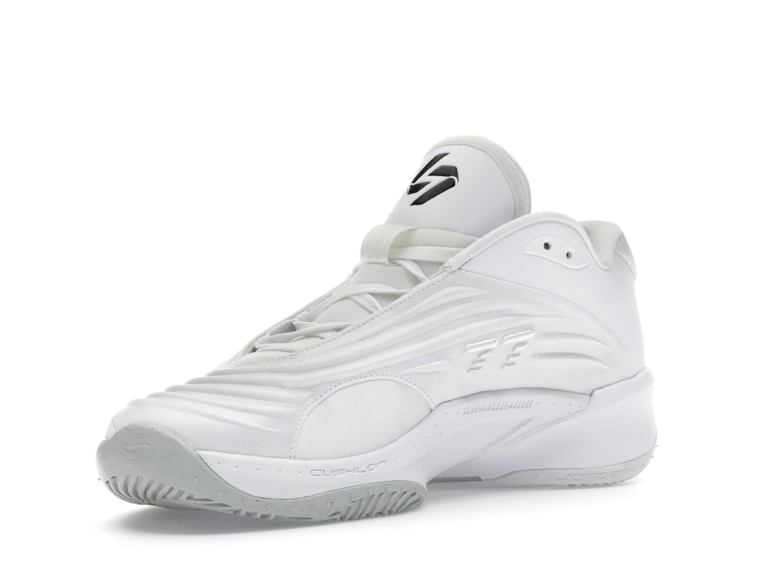 Vue 15 de Jordan Luka 3 TB White Grey Fog