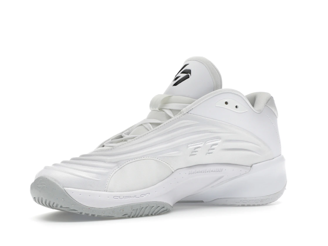 Vue 16 de Jordan Luka 3 TB White Grey Fog