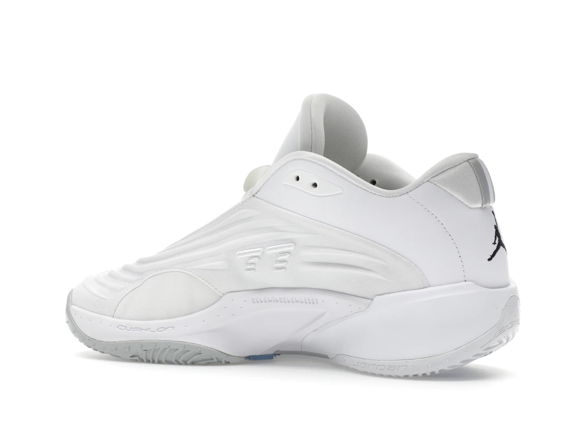 Vue 22 de Jordan Luka 3 TB White Grey Fog