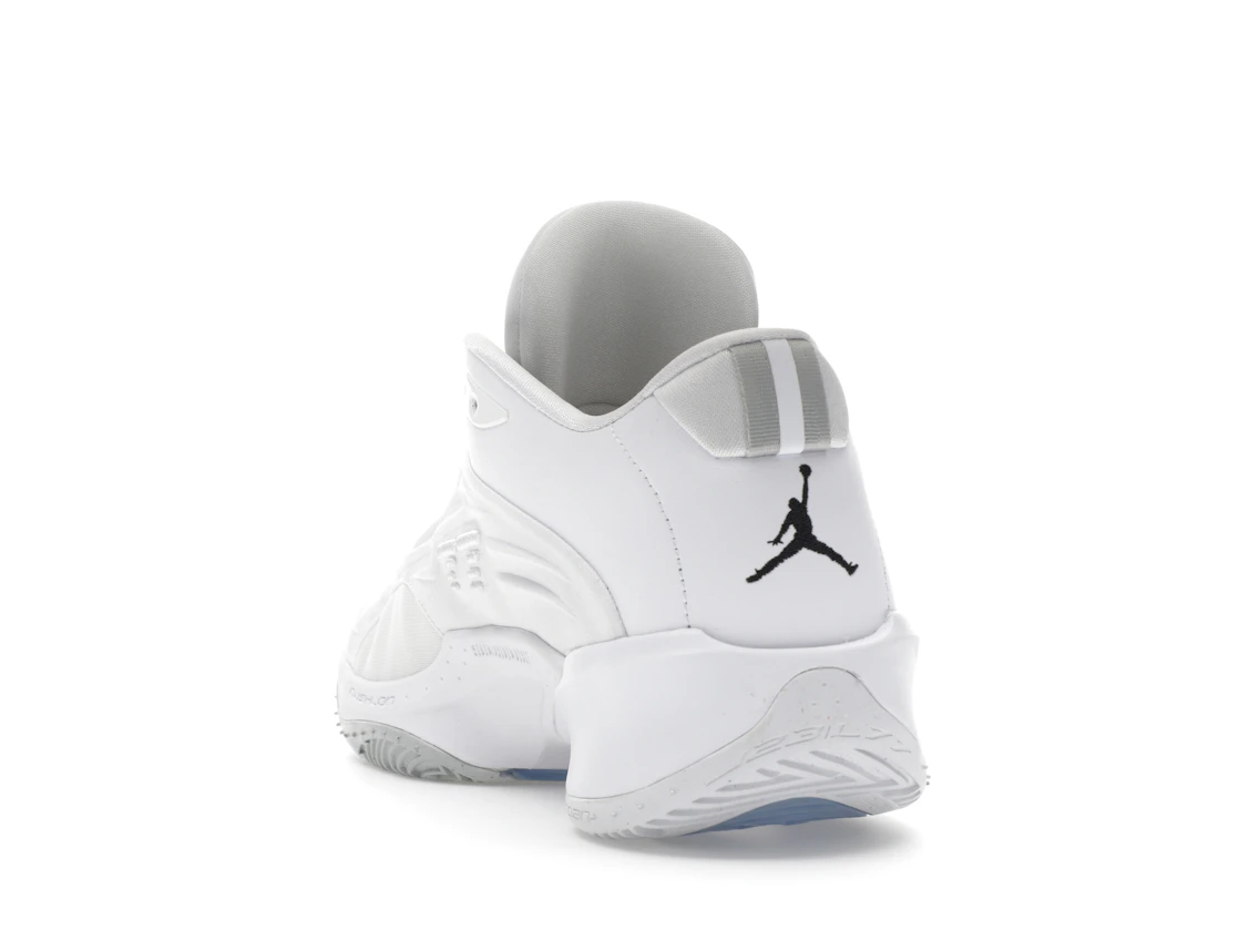 Vue 26 de Jordan Luka 3 TB White Grey Fog