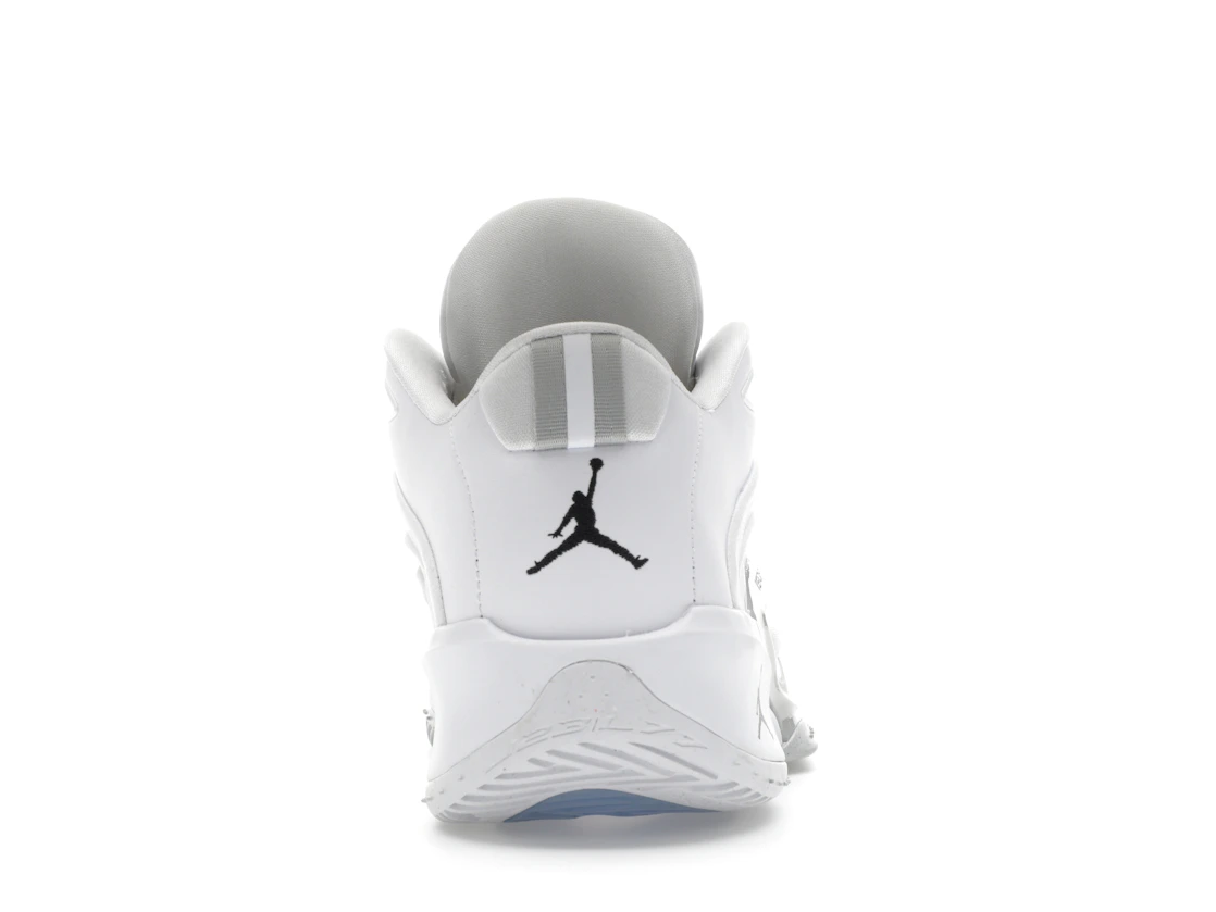 Vue 28 de Jordan Luka 3 TB White Grey Fog