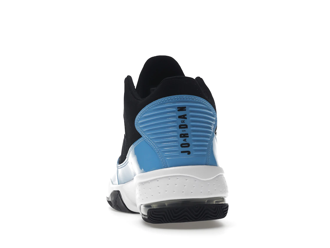 Vue 27 de Jordan Max Aura 2 Black University Blue