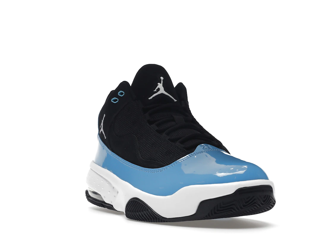 Vue 7 de Jordan Max Aura 2 Black University Blue