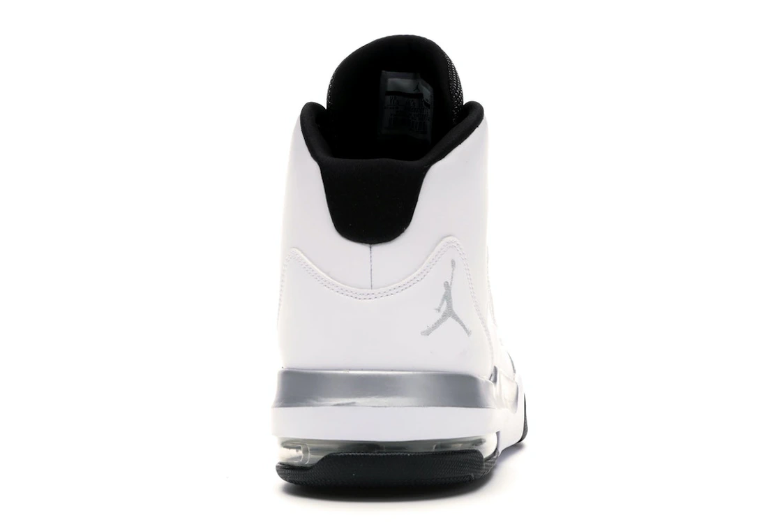 Vue 28 de Jordan Max Aura White Metallic Silver Black