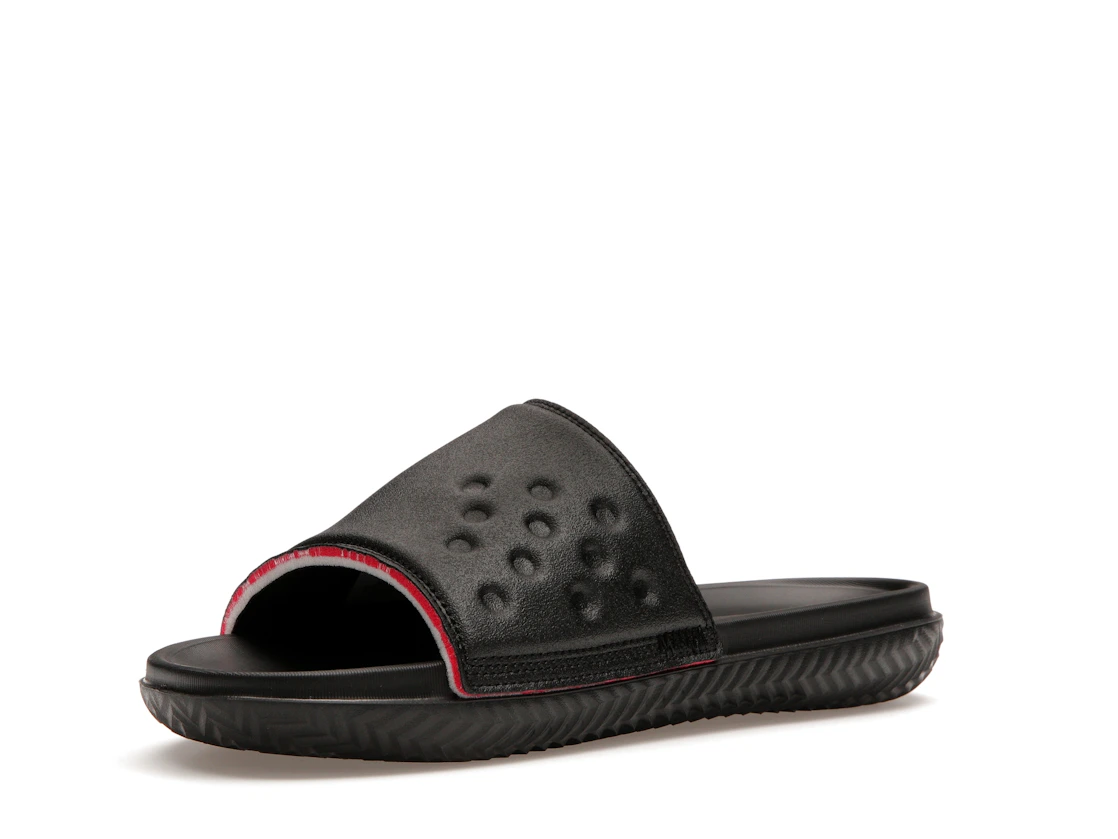 Vue 15 de Jordan Play Slide Black University Red