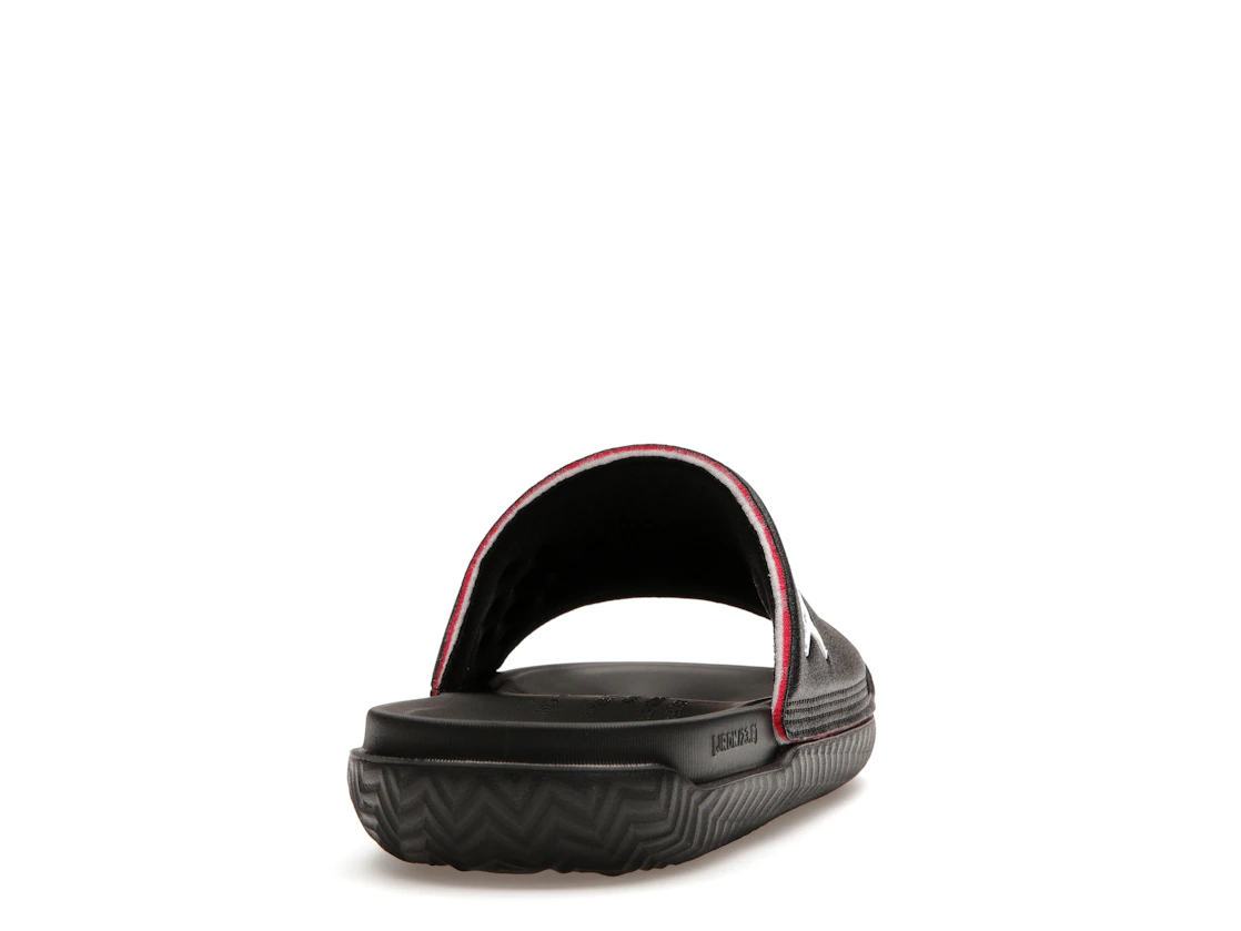 Vue 29 de Jordan Play Slide Black University Red