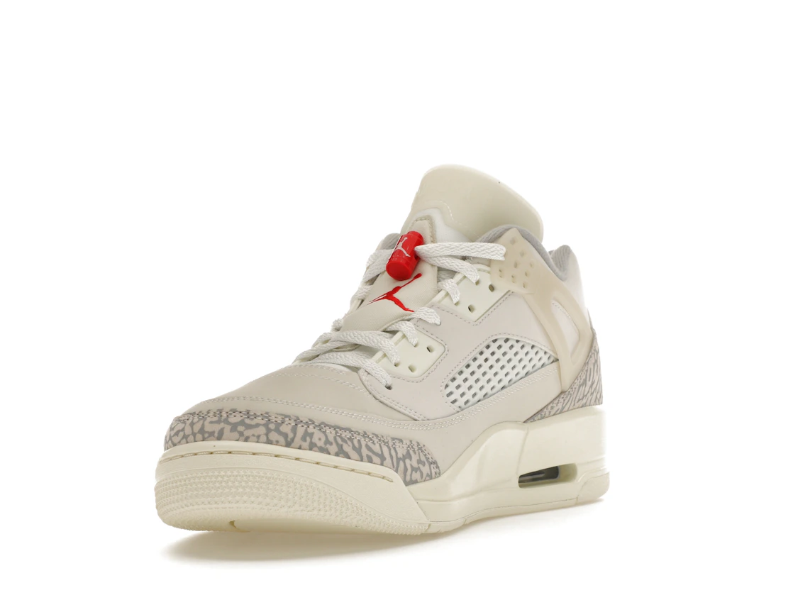 Vue 13 de Jordan Spizike Low Coconut Milk