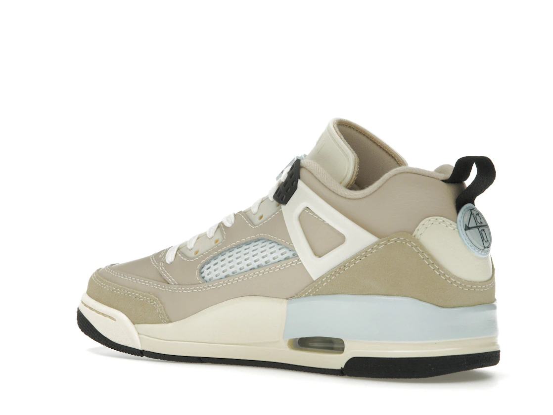 Vue 23 de Jordan Spizike Low Sand Drift Muslin