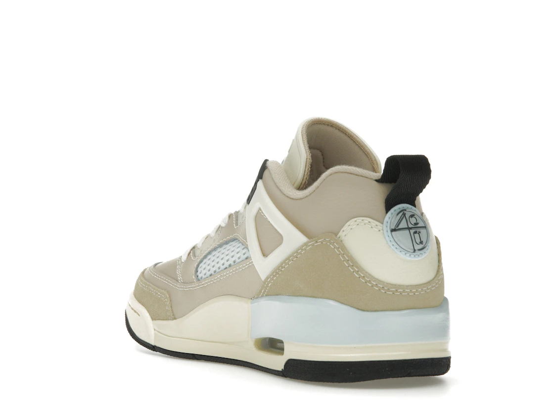 Vue 25 de Jordan Spizike Low Sand Drift Muslin