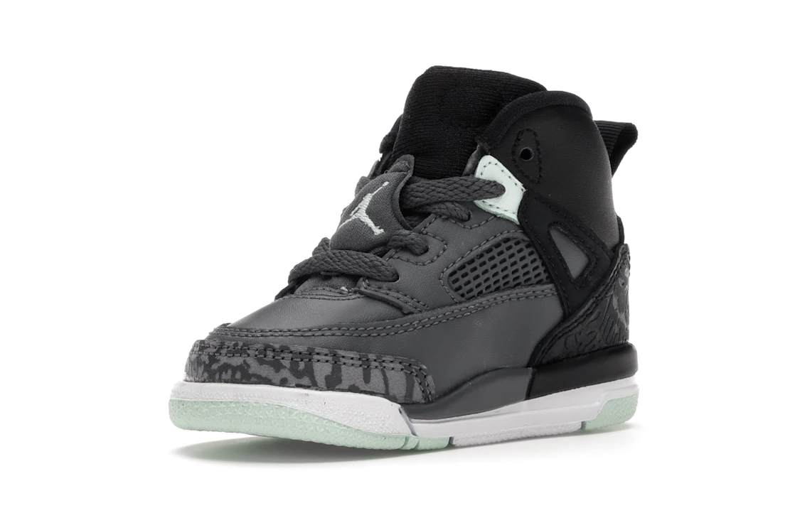 Vue 15 de Jordan Spizike Mint Foam (TD)