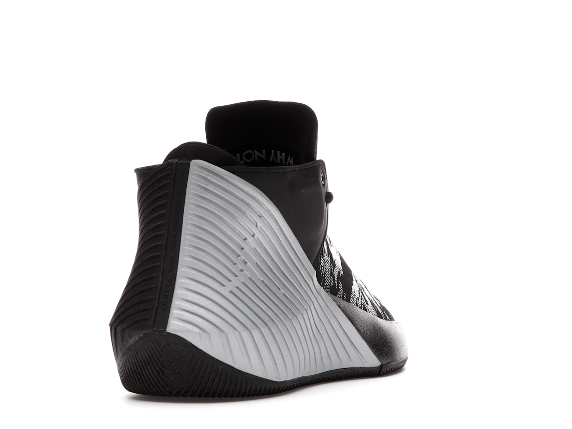 Vue 30 de Jordan Why Not Zer0.1 Low Black White