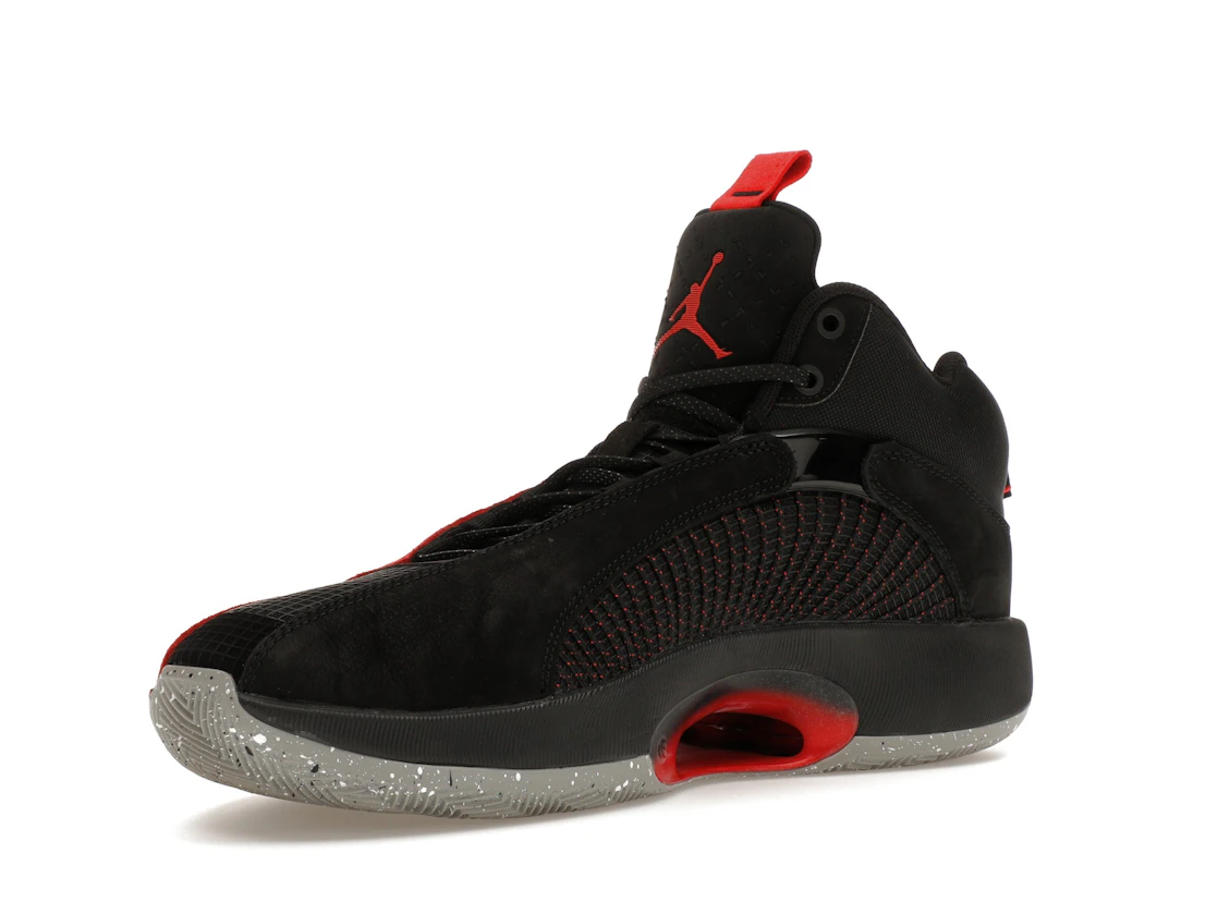 Vue 15 de Jordan XXXV Warrior