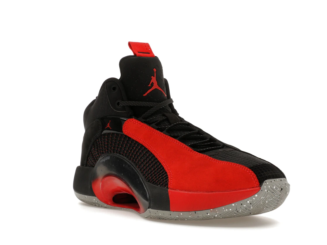 Vue 6 de Jordan XXXV Warrior