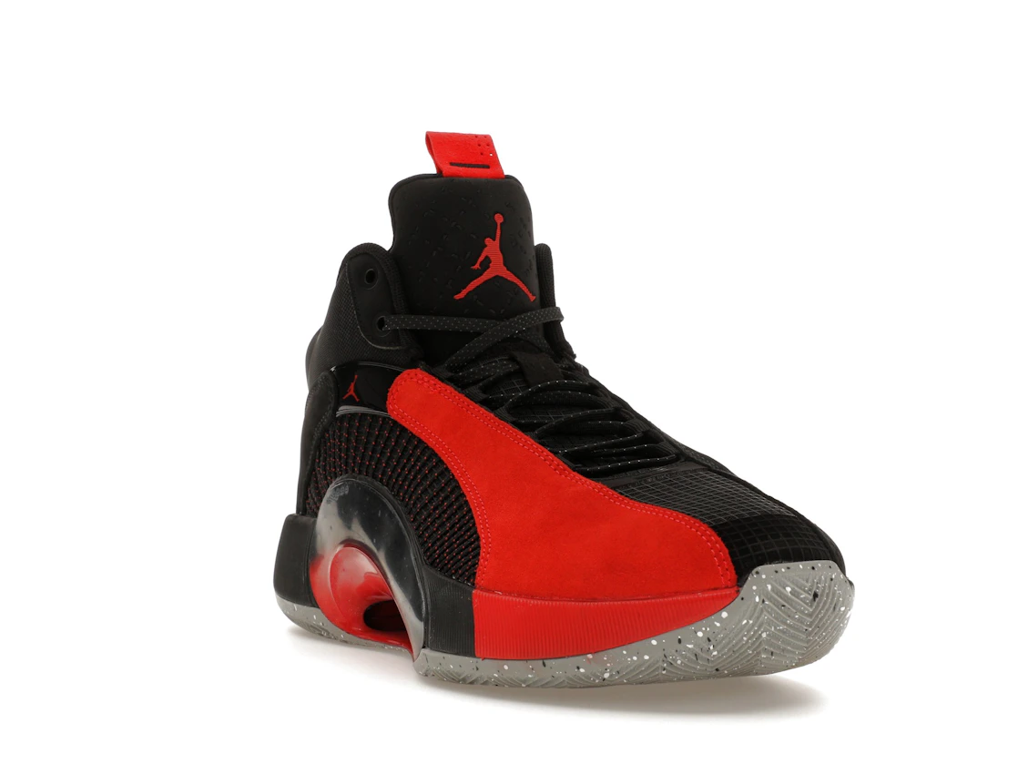 Vue 7 de Jordan XXXV Warrior