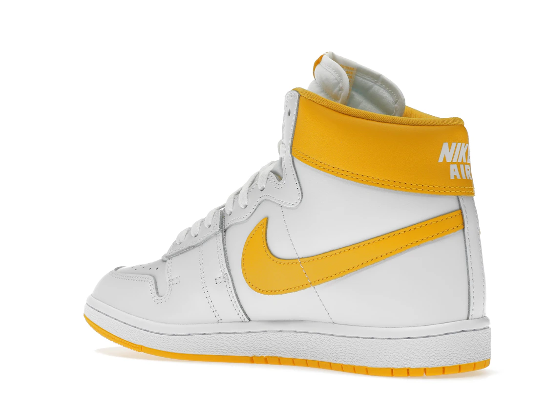 Vue 23 de Nike Jordan Air Ship PE SP University Gold
