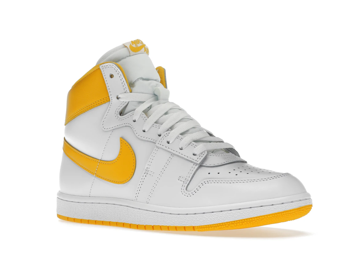 Vue 5 de Nike Jordan Air Ship PE SP University Gold